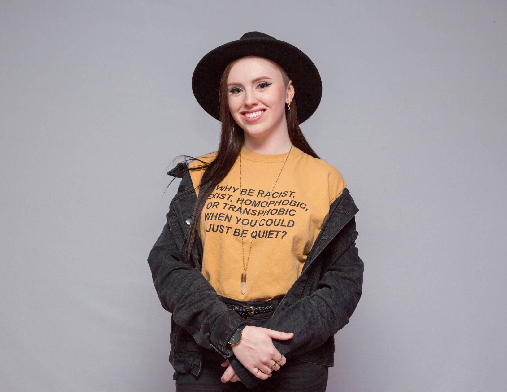 Leah bio (Photo)